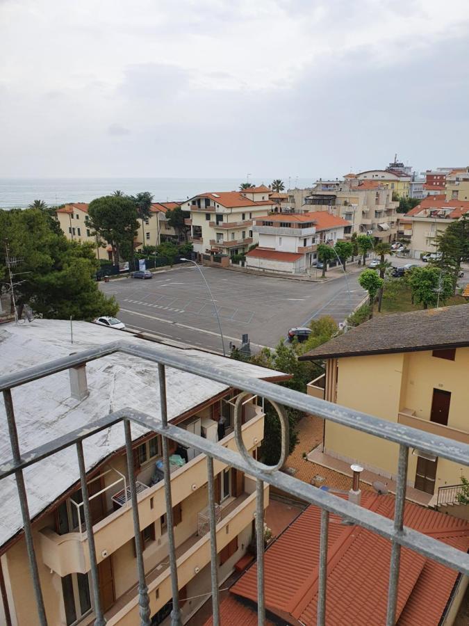 Residence Palazzo Sayonara Tortoreto Exterior photo